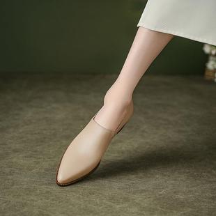 百搭复古一脚蹬上班粗跟小皮鞋 新款 女2027年春季 皮面尖头深口单鞋