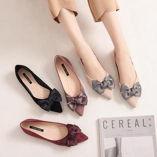 浅口平底红色低帮鞋 女大码 春季 新款 2027春季 花朵软底蛋卷女鞋 单鞋