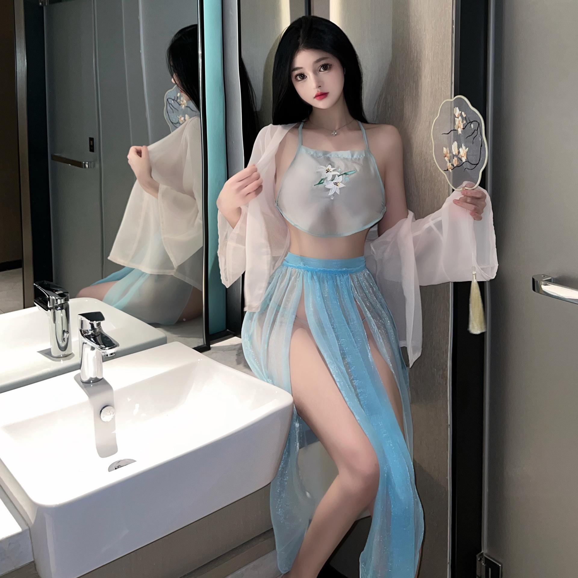 情趣内衣古典刺绣汉服国风欲火辣制服复古套装雪纺透视