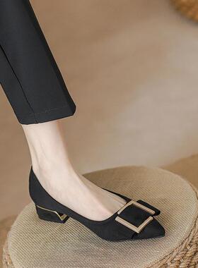 0752-12黑色单鞋2025年春秋季新款金属扣中跟粗跟软底职业工作女