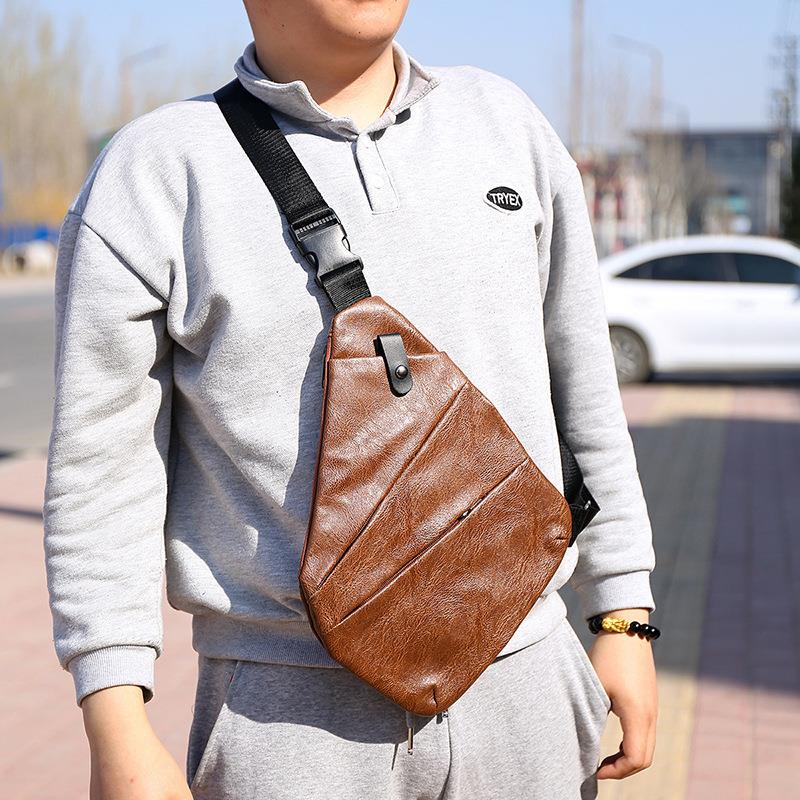 软皮男士胸包户外运动休闲男单肩包斜跨背包韩版潮包疯马皮斜挎包