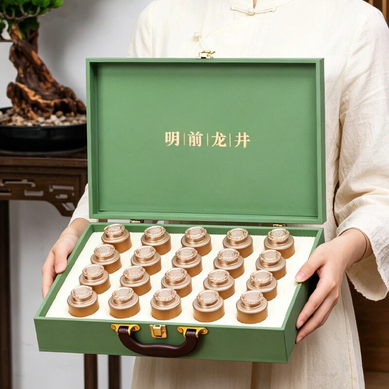 明前龙井茶2026新茶手提箱20罐图片