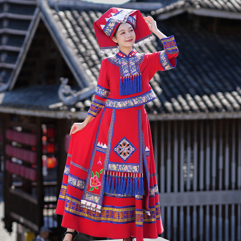 三月三新款广西壮族服装