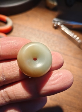 且末料糖平安扣内径22厚11重11克