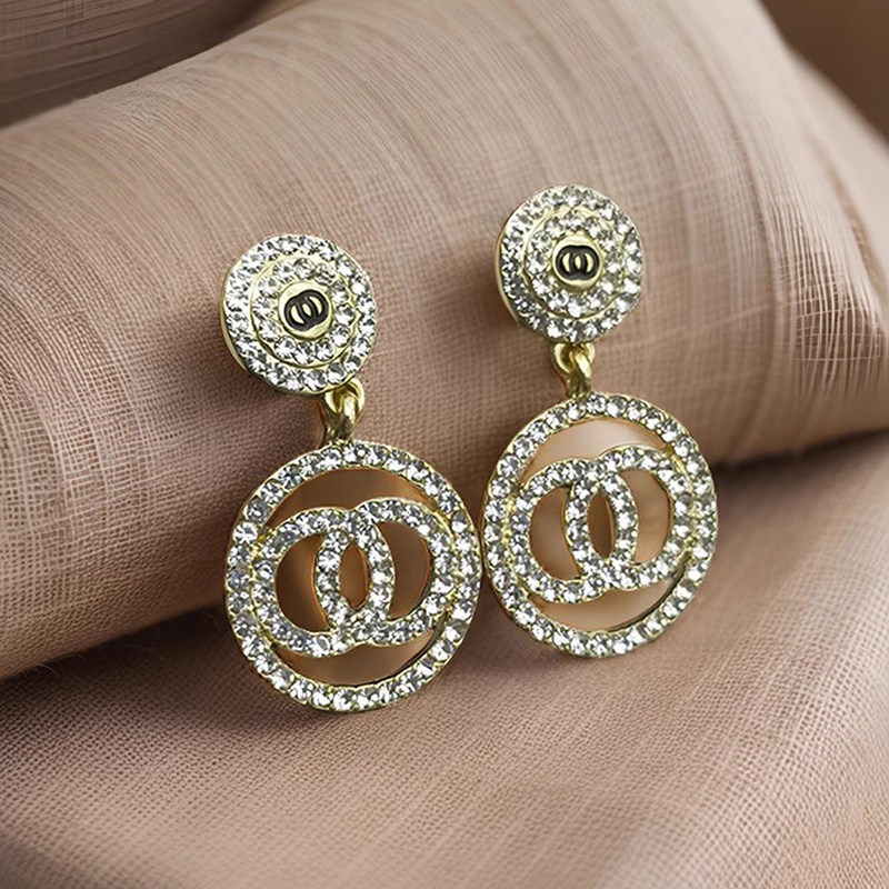 圆形新品耳环女冷淡风合金银针耳钉长款镶钻气质圆脸显瘦日韩耳饰