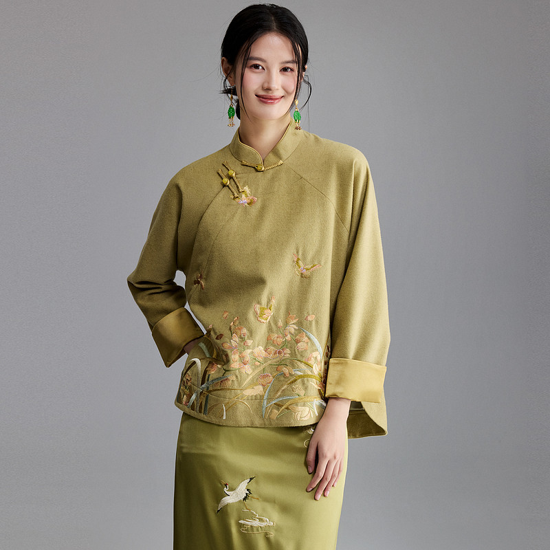 陌遇秋冬新款 羊毛呢兰花刺绣复古茶服上衣 新中式气质唐装外套