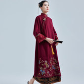 陌遇2025年秋冬新款 中国风复古重工刺绣改良羊毛呢大码 旗袍连衣裙