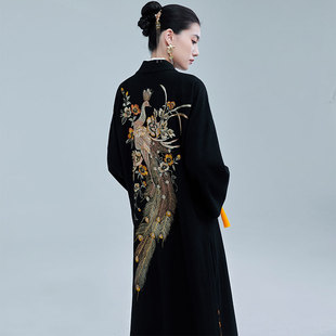 陌遇2025年冬季中国风改良汉元素后背绣花毛呢大衣新中式唐装外套
