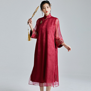陌遇2025年夏季新款中国风100%真丝刺绣红色改良旗袍新中式连衣裙
