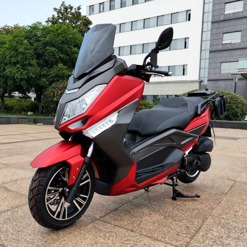 国四踏板车电喷巡洋舰摩托车大型300燃油T9摩托车整车 可上牌