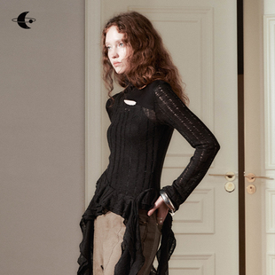 创世纪元设计感不规则荷叶边拼接高领镂空针织衫薄款修身打底上衣