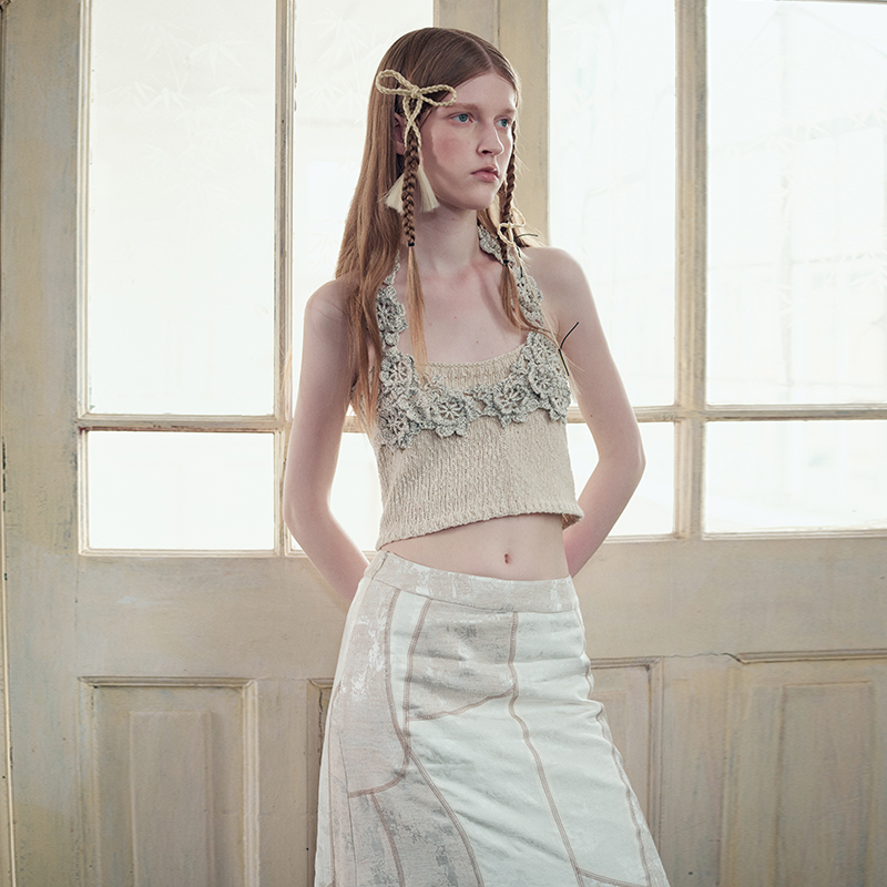 【吴优推荐】创世纪元  瑰意琦行 手工钩花棉感针织吊带背心