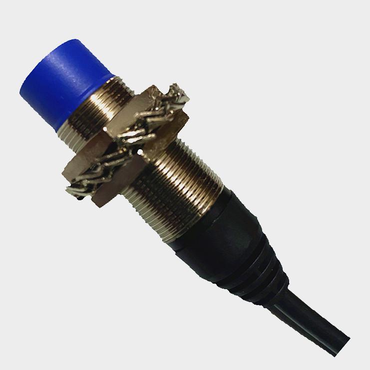 电感式传感器接近开关PRD18-8DN直流三线npn常开6V 12V24V36VM18