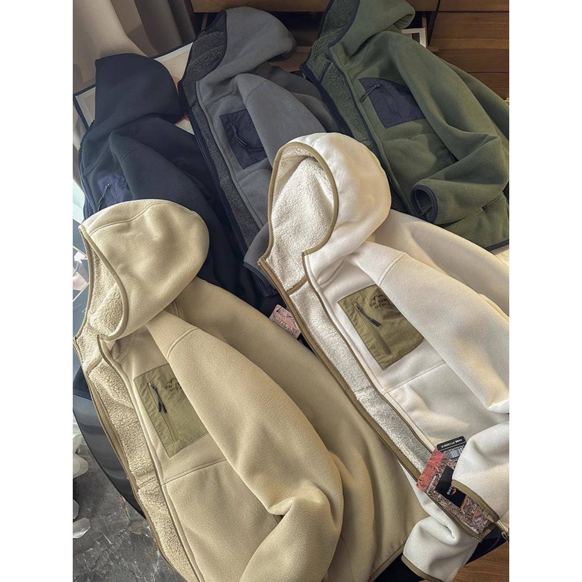 走岛国！日单~情侣款加绒加厚保暖休闲摇粒绒羊羔绒连帽夹克外套