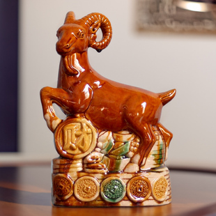 唐三彩羊陶瓷羊摆件卫生间厨房客厅缺角黄色生肖羊装饰乔迁送礼品