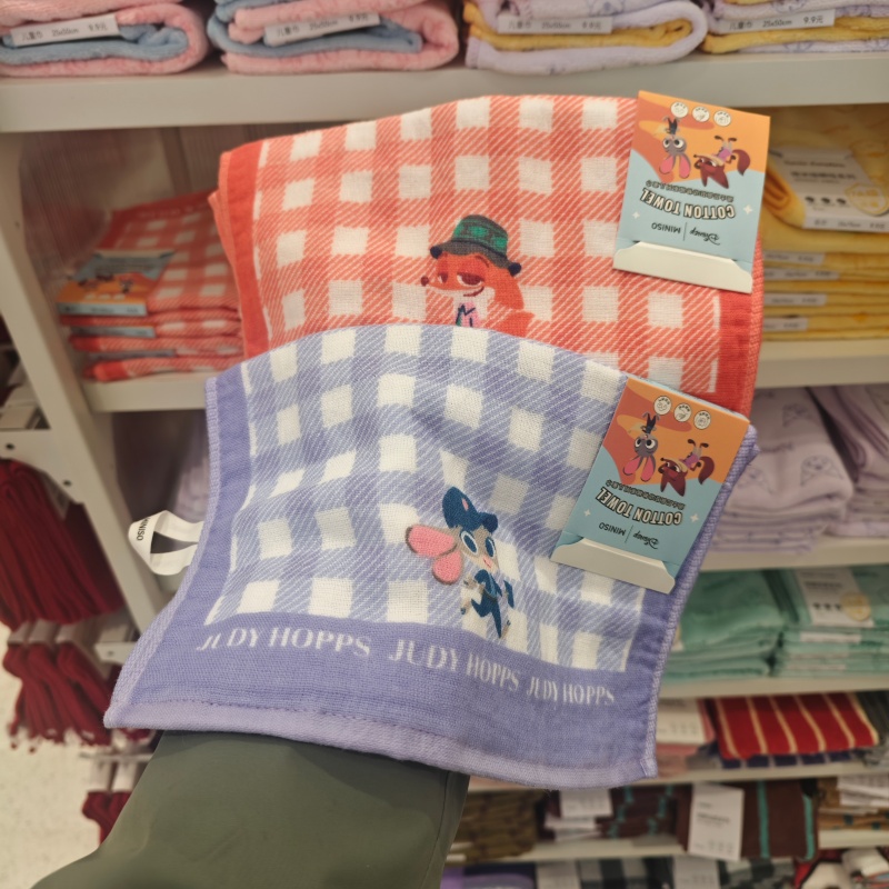 MINISO迪士尼疯狂动物城系列纯棉儿童巾毛巾朱迪尼克名创优品