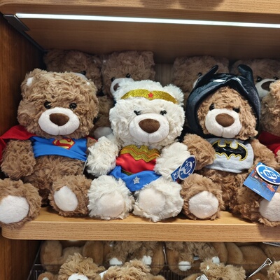 名创优品DC系列变装吉福特熊坐姿公仔蝙蝠侠超人神奇女侠MINISO