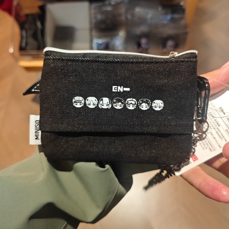 名创优品ENHYPEN Character系列零钱包MINISO,模玩/动漫/周边/娃圈三坑/桌游,动漫背包/钱包/箱包,淘宝优惠券,粉丝福利购,淘宝优惠卷