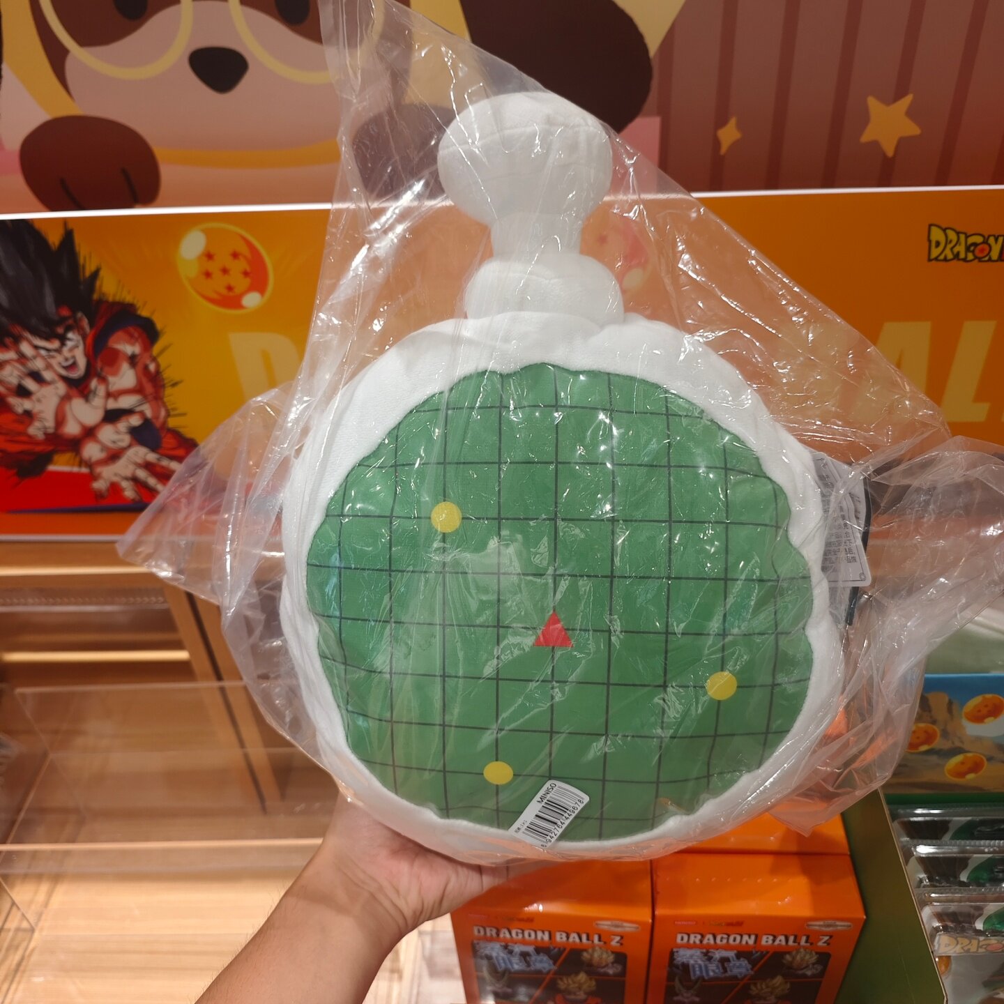 MINISO七龙珠雷达造型毛绒抱枕名创优品