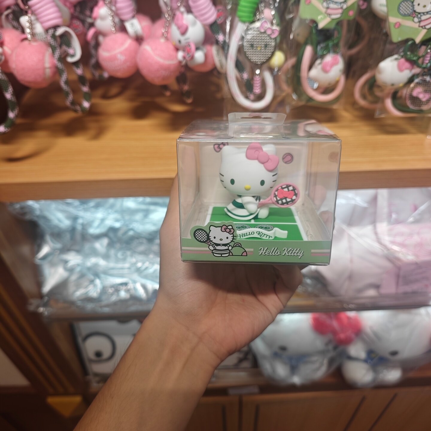 MINISO三丽鸥网球日记系列HelloKitty懒人手机支架名创优品图片