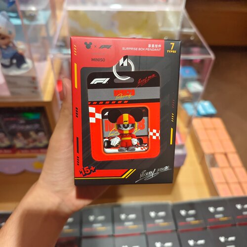 MINISO迪士尼米奇F1系列极速小世界盲盒挂件名创优品