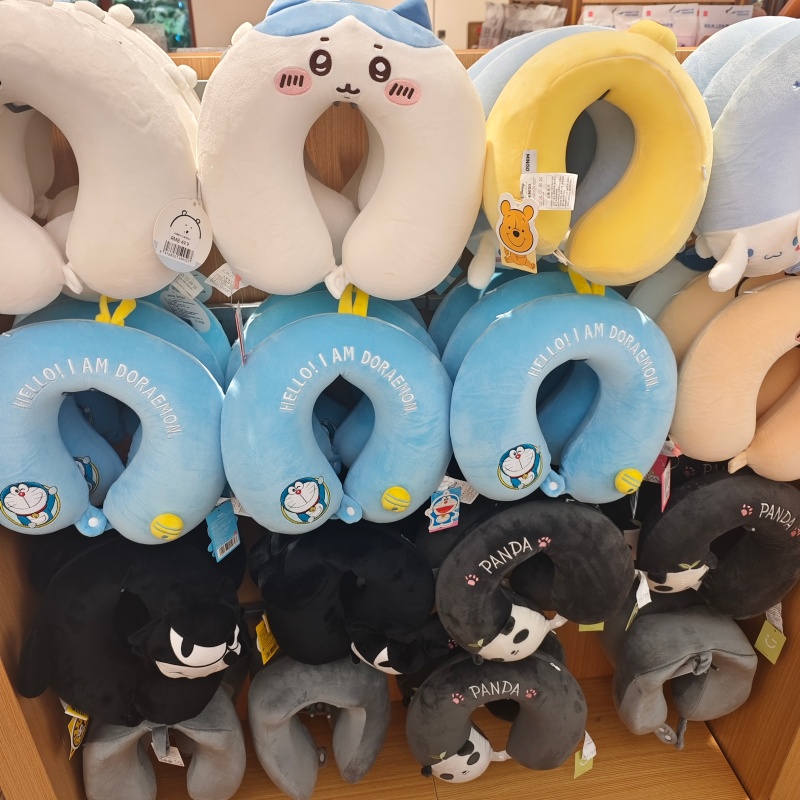 名创优品护颈u型枕记忆棉维尼朱迪尼克小八乌萨奇MINISO