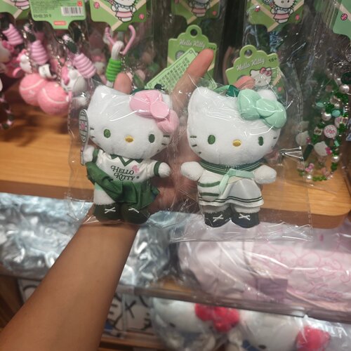MINISO三丽鸥网球日记HelloKitty球拍挎包站姿毛绒挂件名创优品