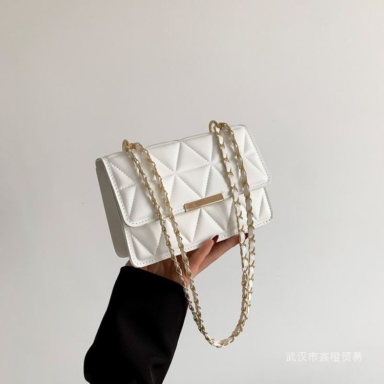 2026感复古包包女2023新款潮绣线链条腋下包秋冬小方包斜挎休闲包