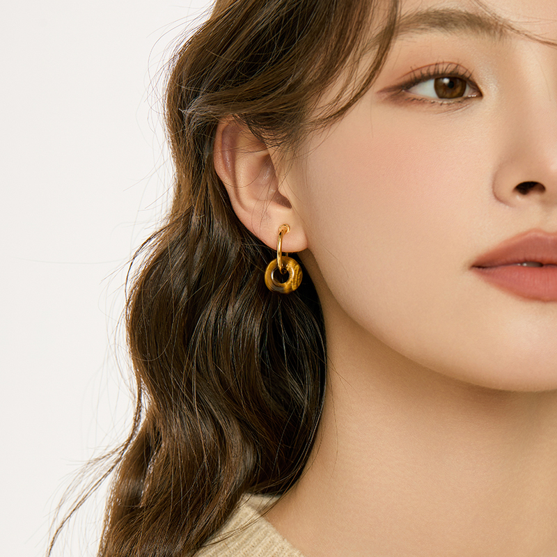 「秋冬物语」原创复古虎眼天然石蚊香盘耳夹女无耳洞耳饰玛瑙耳环