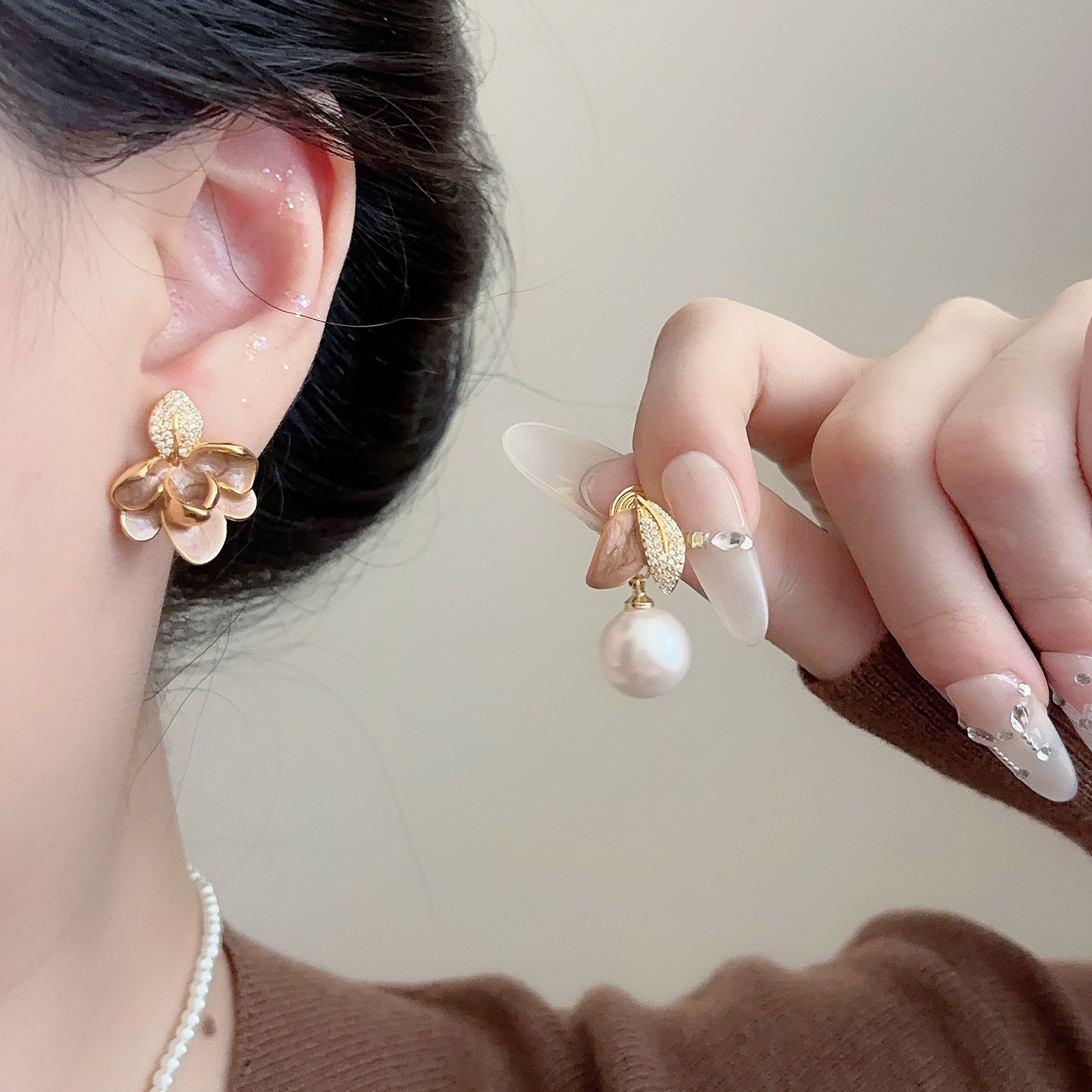「秋意浓」不对称花朵珍珠耳夹女无耳洞耳饰秋冬氛围高级感耳环,饰品/流行首饰/时尚饰品新,耳环,淘宝优惠券,粉丝福利购,淘宝优惠卷