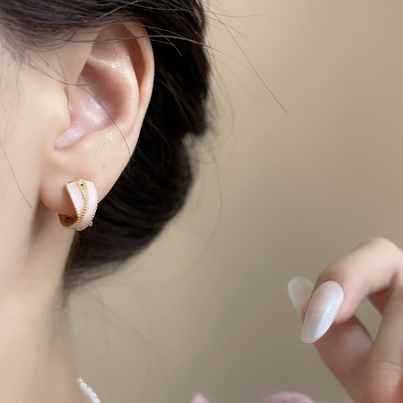 「星轨」适合夏天的粉色耳环2025新款爆款高级感耳夹女无耳洞耳饰