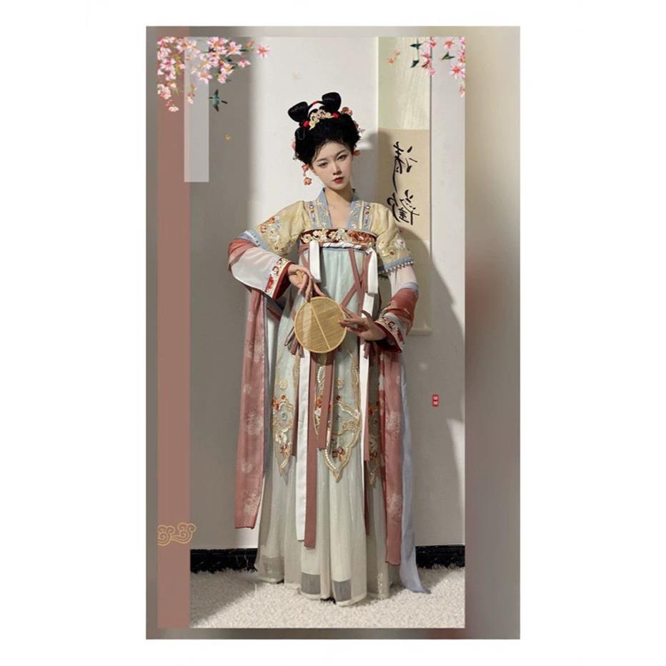 原创汉服女唐制唐代一片
