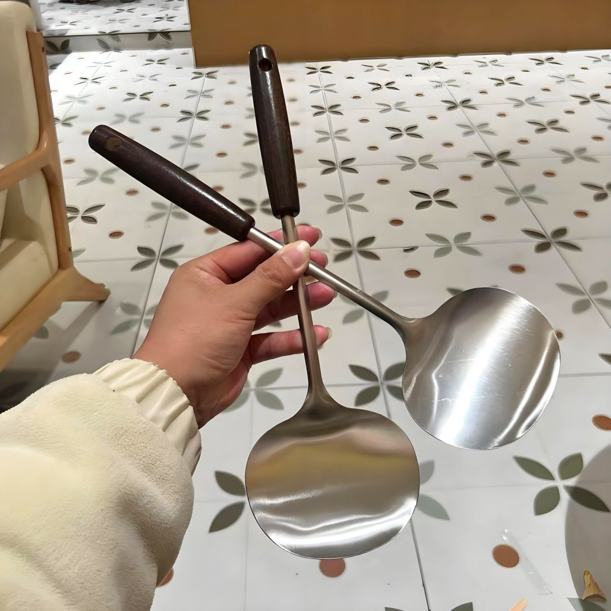 不锈钢铲锅铲加固铲子胡桃木长柄蘑菇炒菜厨房炒勺家用厨具加厚