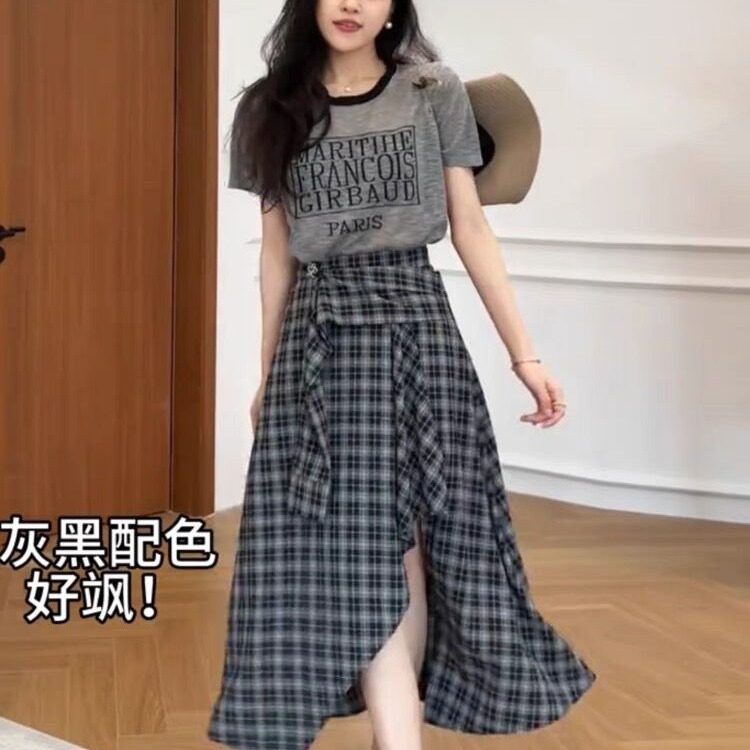夏天巨好看的套装时尚短袖T恤格子半身裙裤又酷又飒穿搭的两件套