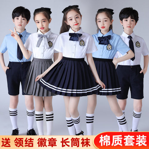 大合唱团中小学生诗歌朗诵演出服