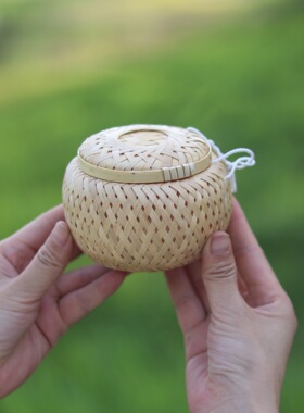 七月七竹编茶叶盒蝈蝈笼竹制