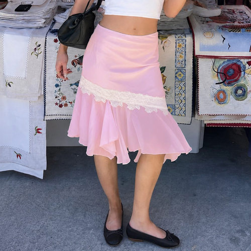 Spicy girl vacation style skirt 辣妹度假风蕾丝拼低腰半身裙女