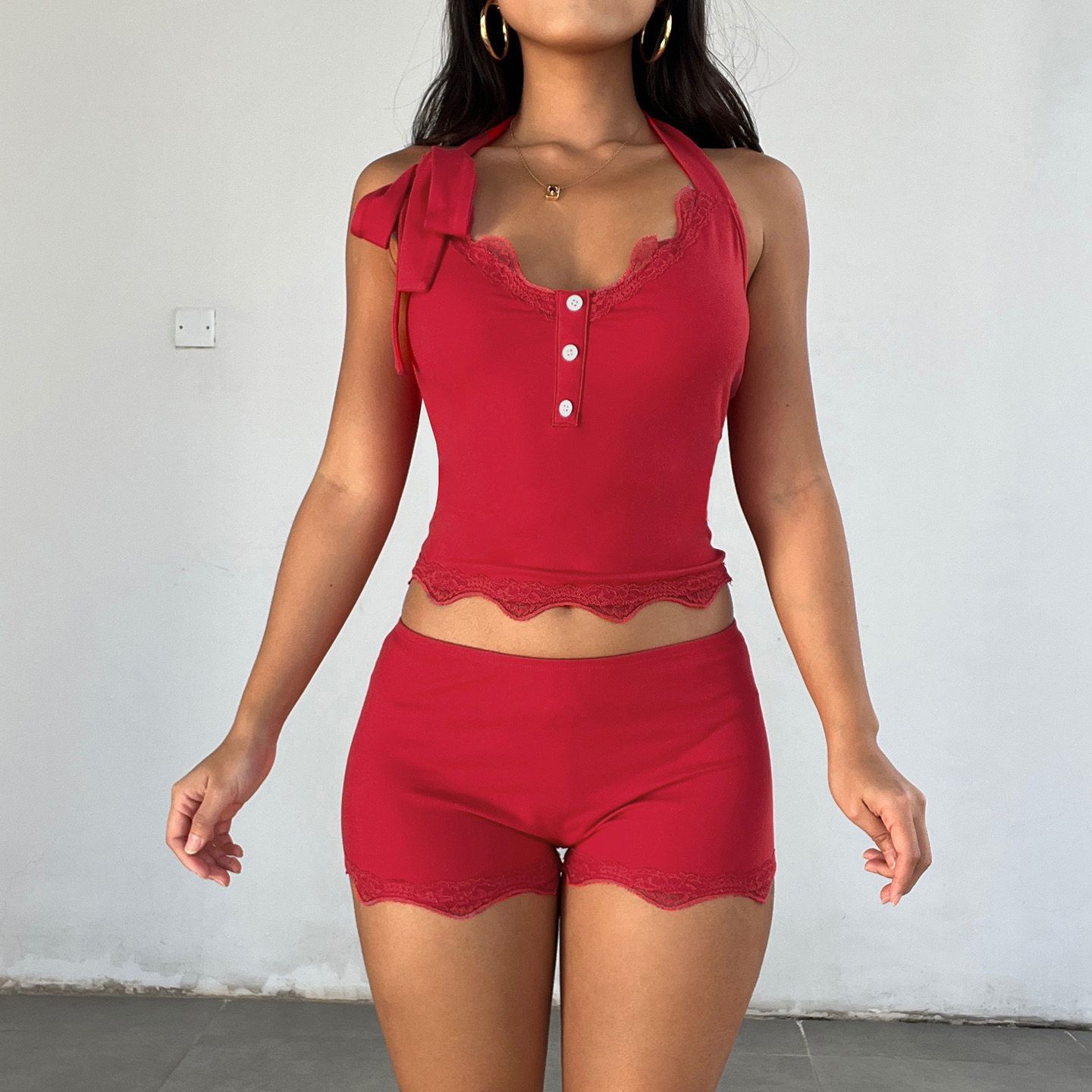 Sexy suspender shorts set欧美风修身挂脖吊带套装排扣上衣+短裤