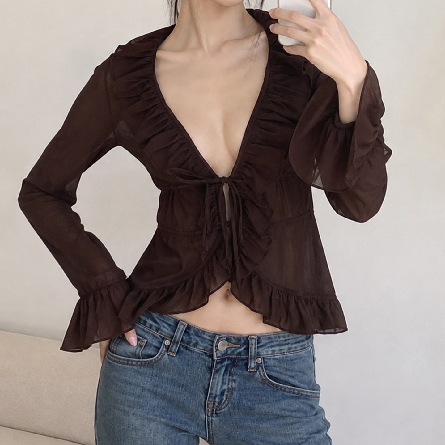 Sexy women's outf 欧美复古V领绑带泡泡袖上衣T恤女百搭休闲长袖