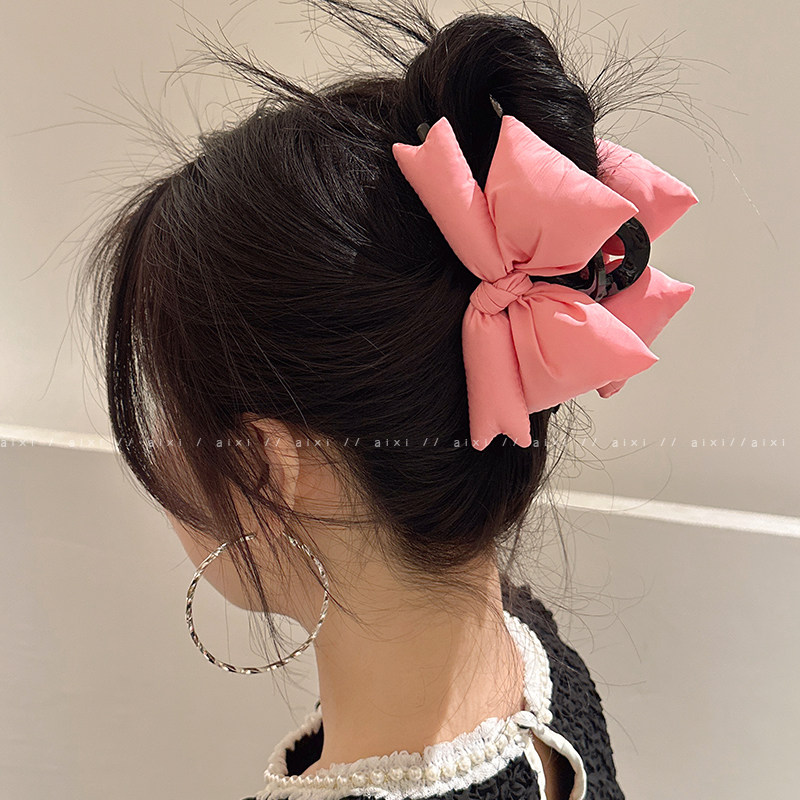 少女心粉色大蝴蝶结抓夹
