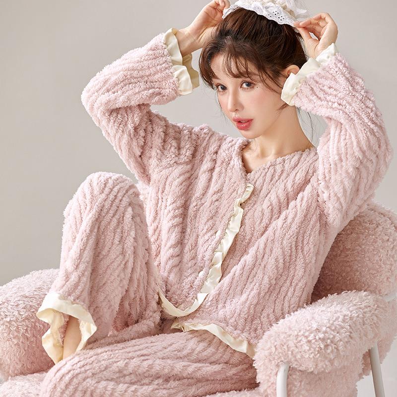 秋冬季珊瑚绒睡衣女士韩版可爱法家居服套装