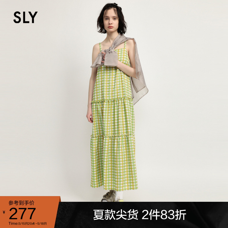 SLY奥莱夏季肌理感可爱格纹吊带无袖连衣裙女030FSR33-2510