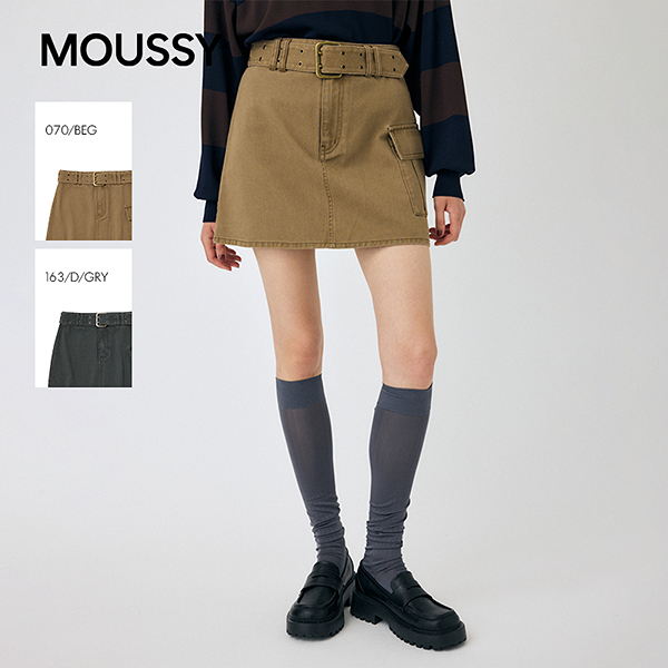 moussy 2025秋季新品甜酷辣妹风A字大口袋半身短裙010IA431-2011