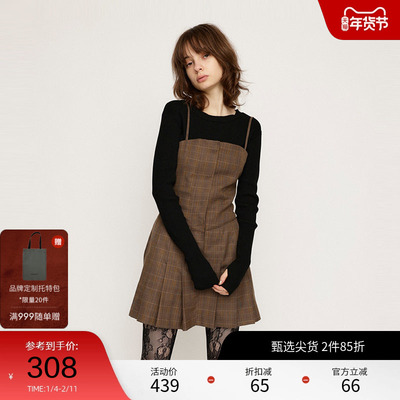 SLY 冬季新品法式赫本风多穿法百褶吊带连衣裙030HAR33-5761