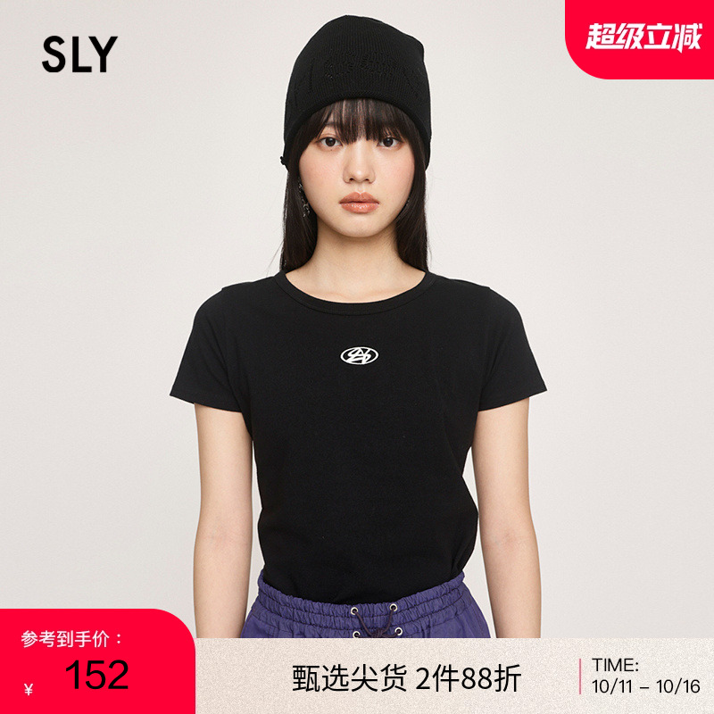 SLY纯欲辣妹风刺绣多色正肩T恤