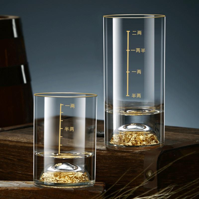 玻璃金山二两白酒杯轻奢高级一两刻度杯架子高端金箔酒具套装