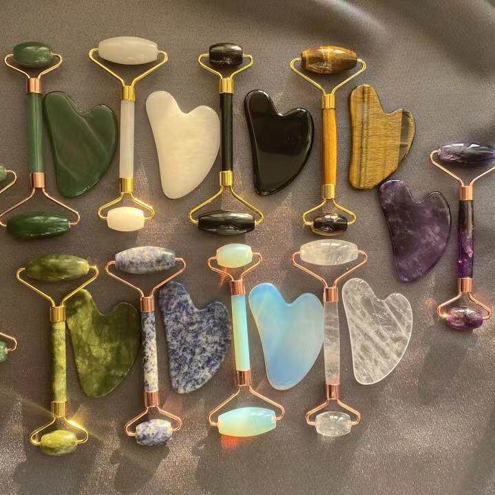 爆款天然玉石滚轮刮痧板套装 玉石滚轮推脸器按摩器 玉石滚轮礼物