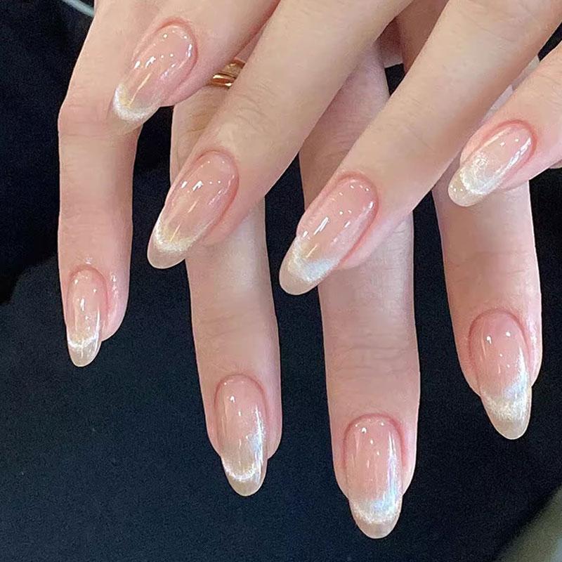 小众法式裸色晶石猫眼纯手工穿戴甲显白高级感美甲拍婚纱照
