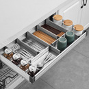 厨房橱柜工具单层拉篮内置分隔收纳调味料抽屉开门式 置物架阻尼