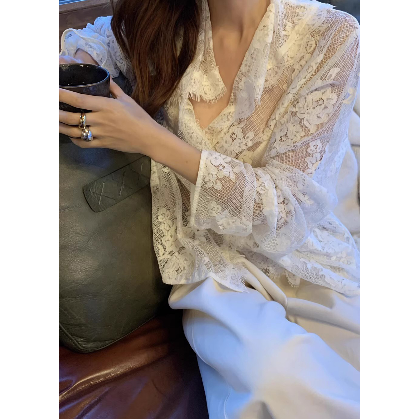 镂空刺绣蕾丝法式长袖衬衫上衣